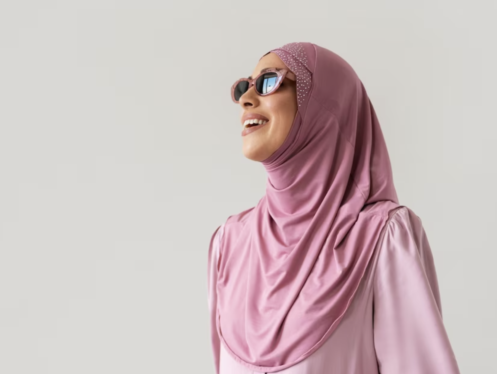 Tampil Beda dengan Jilbab Instan: Solusi Hijab Praktis untuk Wanita Aktif