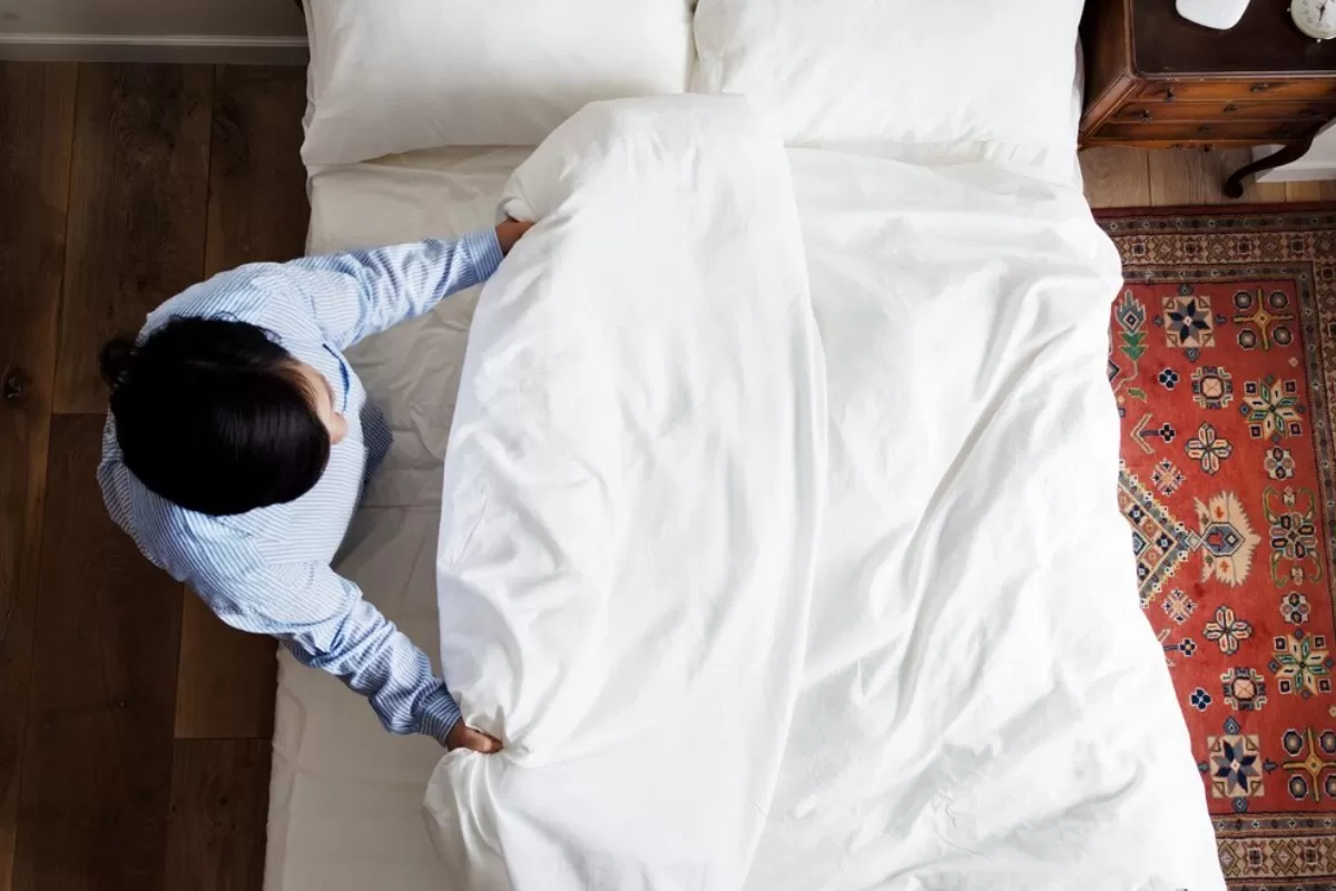 Cara Mencuci Bed Cover Sendiri di Rumah