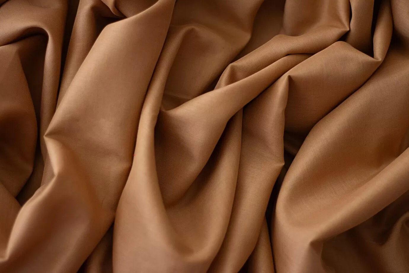 Kain sutra adalah salah satu jenis kain yang terbuat dari […]